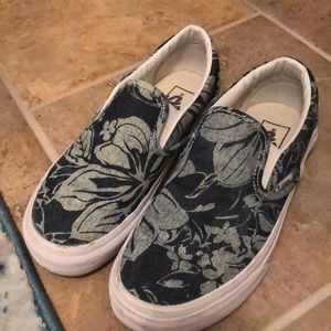 Flower print denim slip on vans